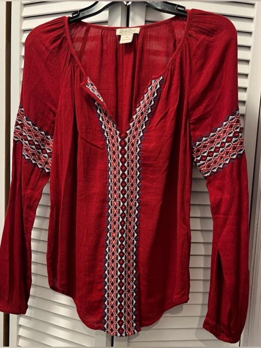 Lucky Brand Red Embroidered V-Neck Peasant Tunic like new